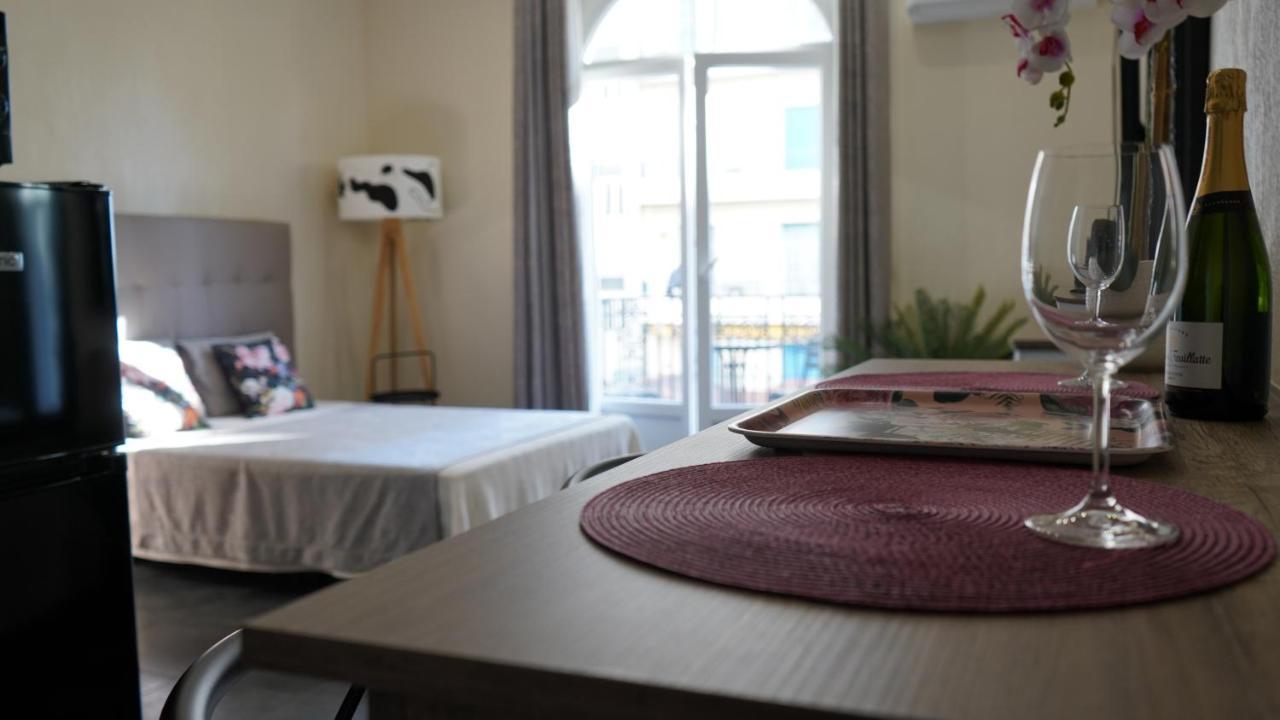 Cozy With A Sea View * Niza